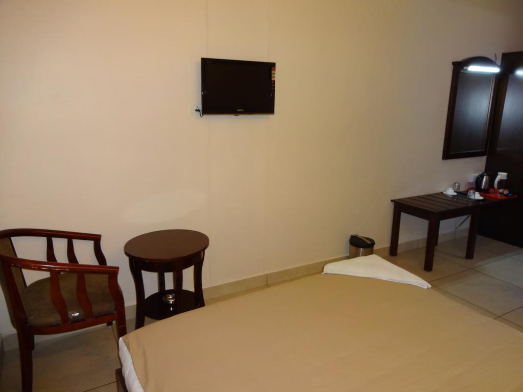 Hotel Sky Lite Coimbatore Exterior photo